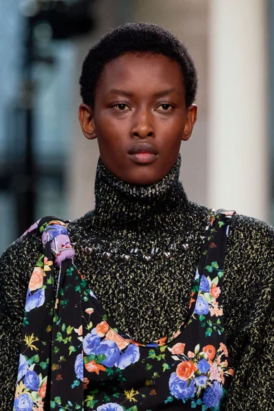 Look 67